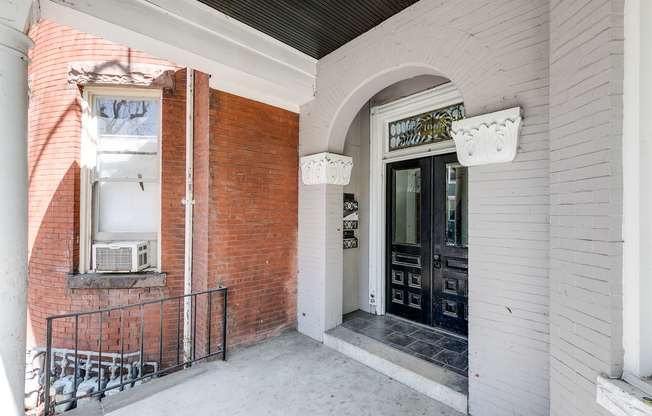 1006 Park Avenue