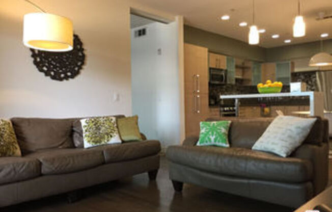 2 beds, 2 baths, 990 sqft, $2,780, Unit 232