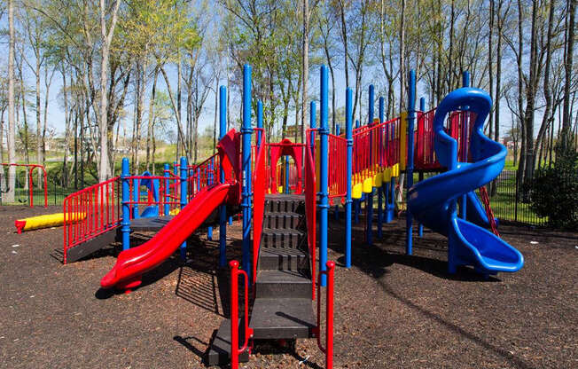 Playground-at-Oxon-Run-Park