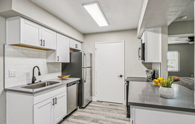 2 beds, 2 baths, 919 sqft, $1,799, Unit 1099