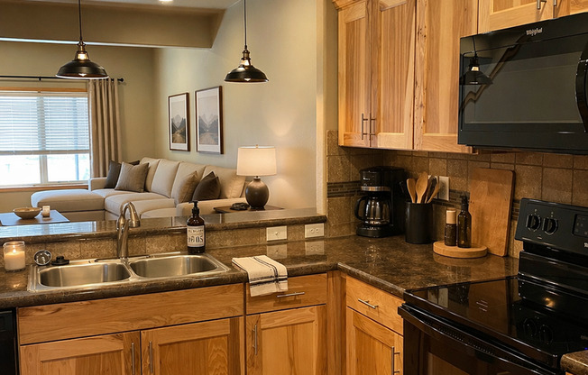 614 S 3rd Street A-D