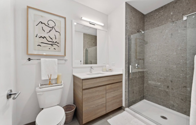 222 W INSTITUTE PL