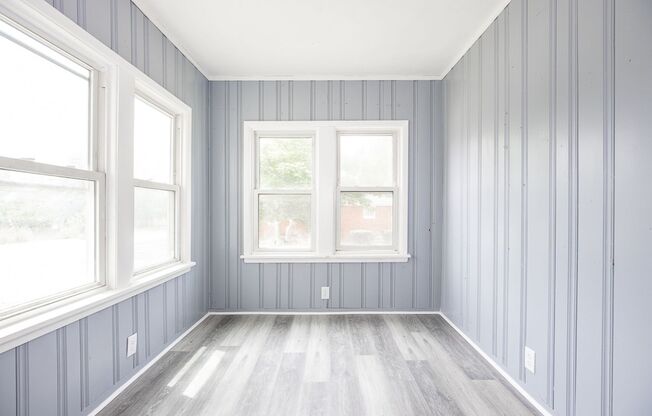 Charming 4-Bedroom Property in Prime Location