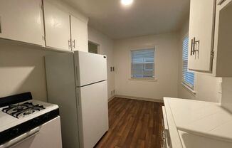 Studio, 1 bath, $1,295, Unit 1204-06