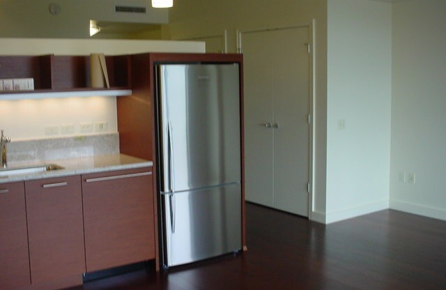 1 bed, 1 bath, $1,995, Unit #1212