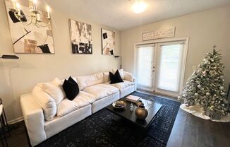 Charming 2-bedroom, 2.5-bathroom townhome for rent in the desirable Kendall Pointe community.