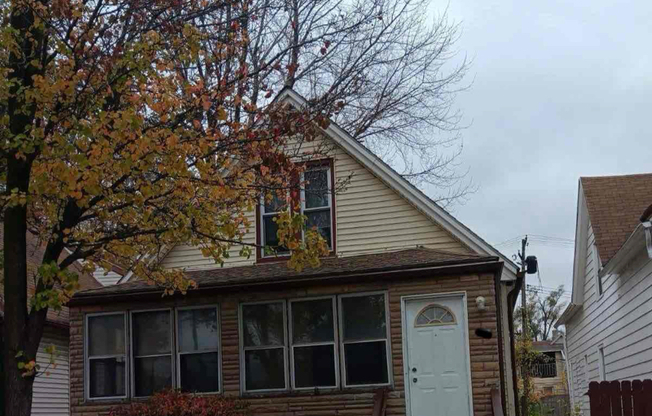 2 ANCHOR ST