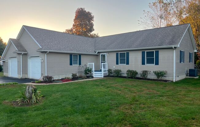 Single Story home in Overbrook Shores