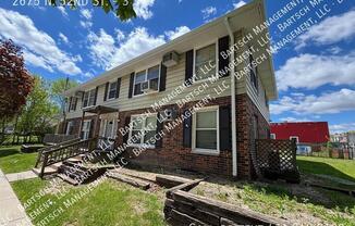 2675 N 52 ST