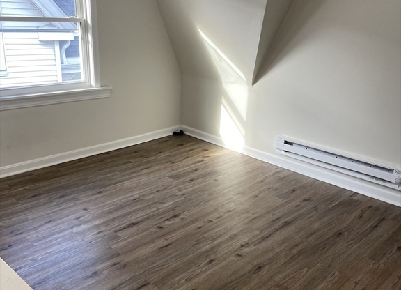 Studio, 1 bath, 250 sqft, $1,500, Unit 5