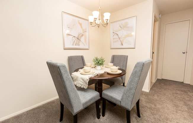 Dining room at Seminary Roundtop in Lutherville-Timonium