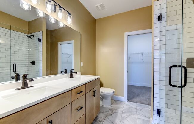 Updated 2 Bed 2 Bath Near SSM Cardinal Glennon, St. Louis University