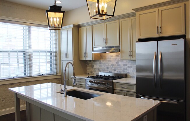 1 bed, 1 bath, 948 sqft, $2,095, Unit 301