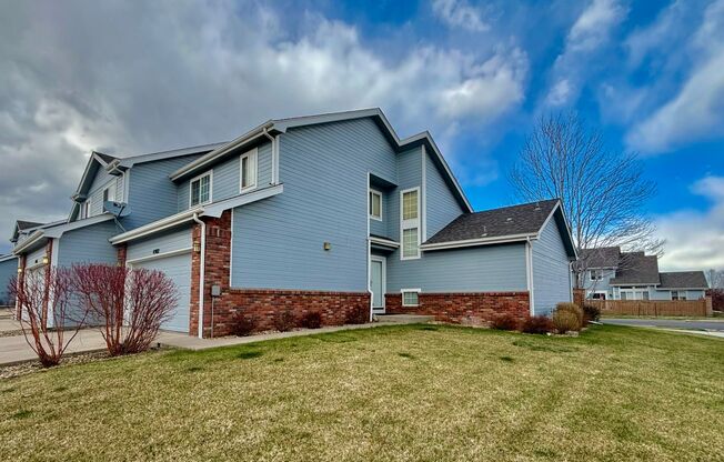 Fantastic 3-bed, 3.5-bath townhome in West Loveland!