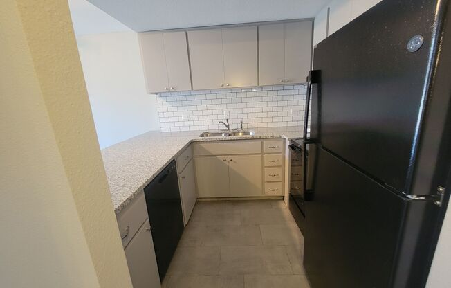 1 bed, 1 bath, 650 sqft, $1,400, Unit 408