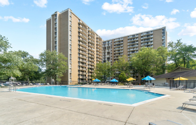 1 bed, 1 bath, 780 sqft, $2,339, Unit L13