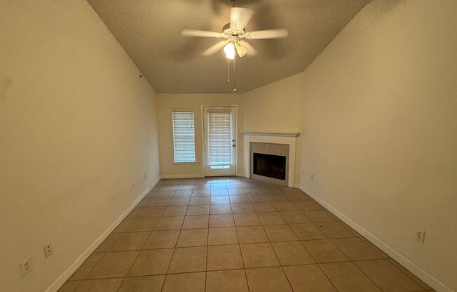 nice and quiet condo in desirable New Tampa near I-75 and USF