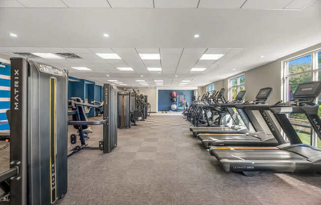 Apartments for Rent in Dallas, TX - Larq Henderson Fitness center