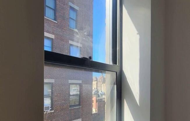 2 beds, 2 baths, $6,850, Unit 14R