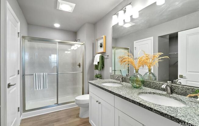 2 beds, 2 baths, 1,297 sqft, $2,200, Unit Biscayne Bay Place - 124