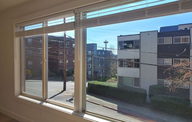 2 beds, 1 bath, 812 sqft, $3,050, Unit 101