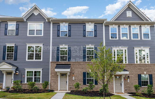 306 NEW GALLANT DR