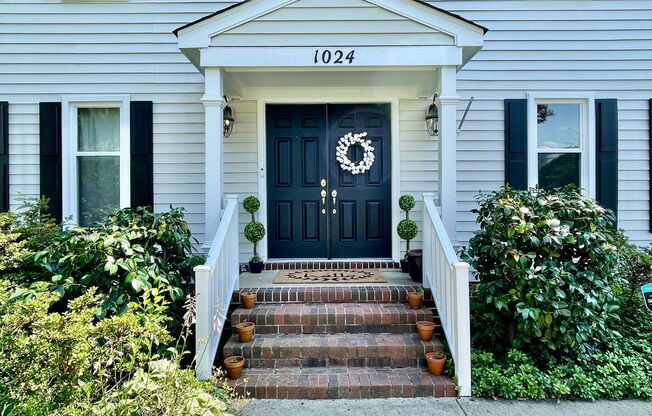 Available NOW! A 4-6 Bedroom Home! Attached Garage, Fenced Yard, Pet-Friendly, Excellent Schools - A MUST see!