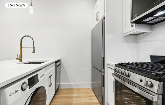 204 W 96 ST