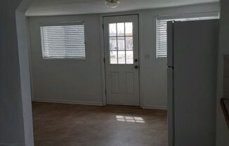 2 beds, 1 bath, $1,200