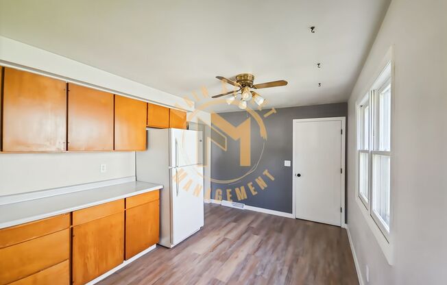 1212 E Sylvan Ave.