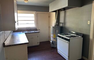 1 bed, 1 bath, $600