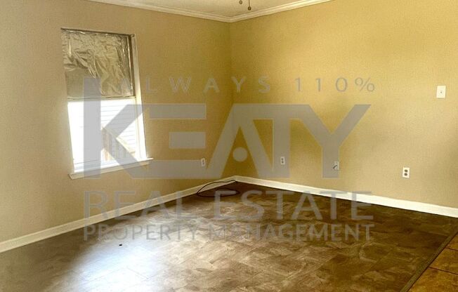 3 Bedroom, 2 Bathroom House is Available Now!