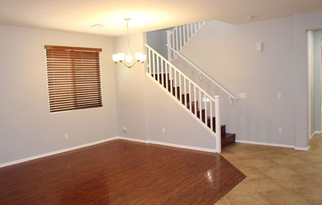Large 4 bedroom home in Power Ranch
