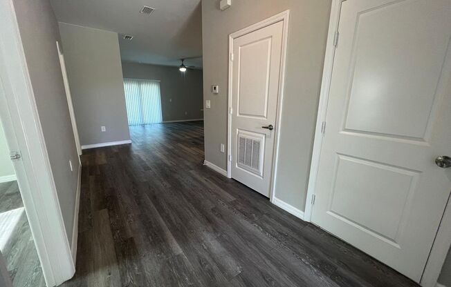 Brand New 3 Bedroom/2 Bathroom Duplex