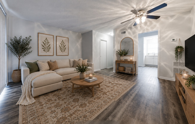 2 beds, 1.5 baths, 850 sqft, $1,050, Unit 04B