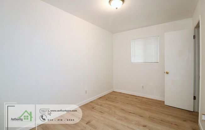 3 beds, 1 bath, $2,000