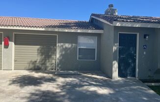2 beds, 1 bath, 811 sqft, $1,595, Unit 8440-A
