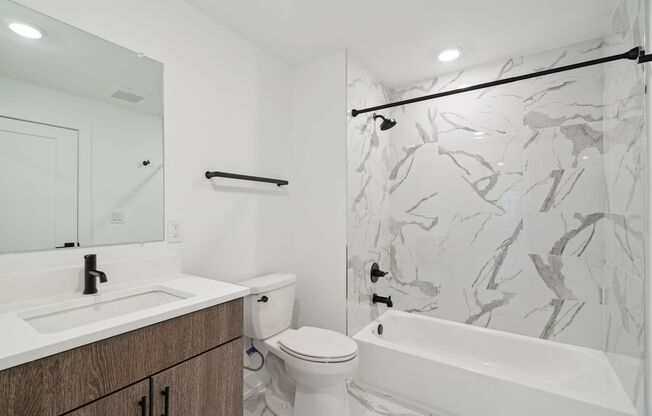1 bed, 1 bath, 659 sqft, $1,700, Unit Unit 201
