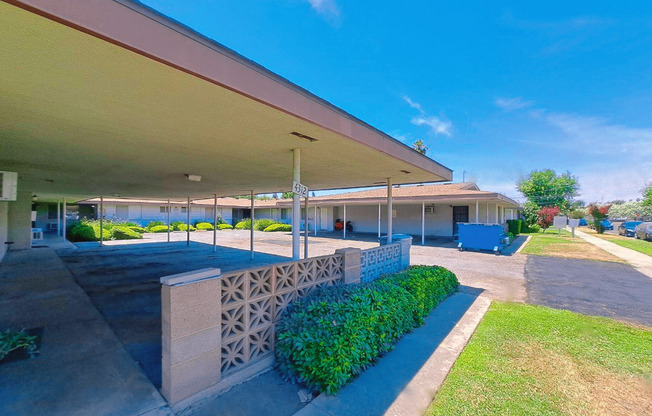 4302 - 4312 E Sierra Madre