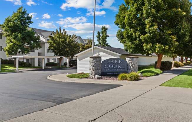 Farr Court Property Sign