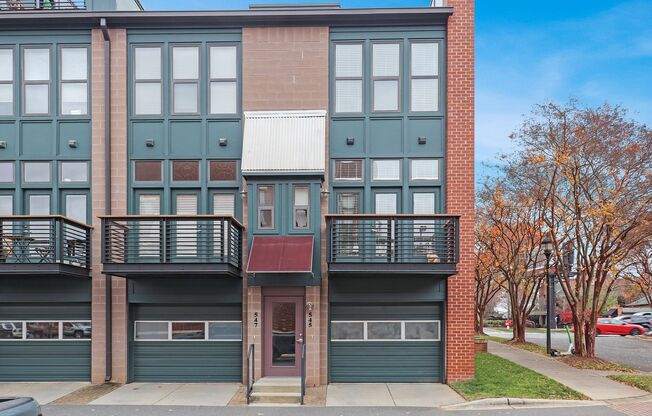 LOCATION! LOCATION! LOCATION! Popular South End area