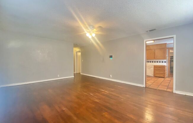 3 bed 1 bath with BASEMENT