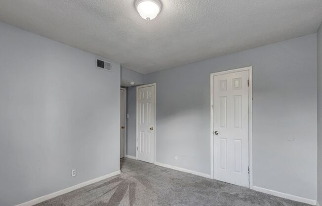 1 bed, 1 bath, $775, Unit 8th - 22