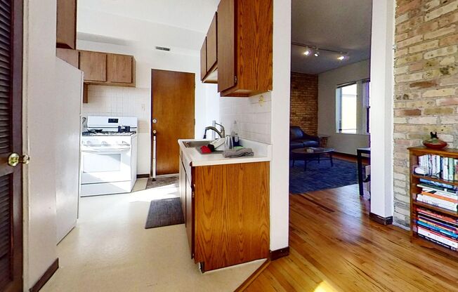 1 bed, 1 bath, 815 sqft, $2,145, Unit 1311 3B