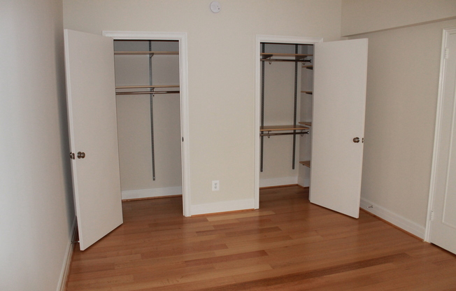 1 bed, 1 bath, 701 sqft, $2,625, Unit 219