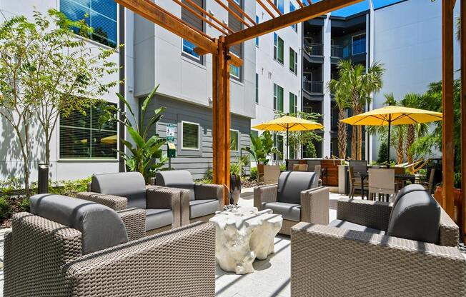 Outdoor Lounge at Berkshire Winter Park, Winter Park, 32789