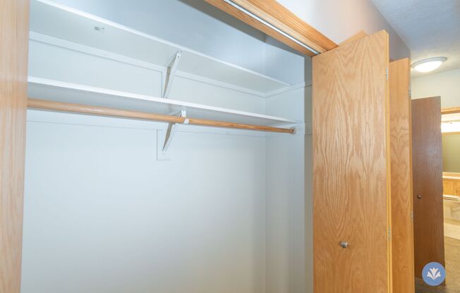 1 bed, 1 bath, 639 sqft, $1,085, Unit CT-10