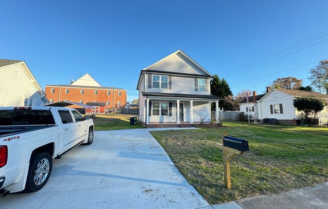 Newly Constructed 3 bed 2.5 bath home! Very Close to Downtown Kannapolis