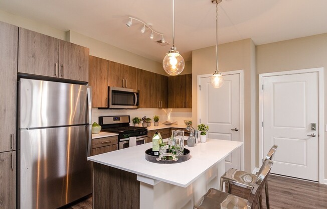 1 bed, 1 bath, $1,936, Unit 3105