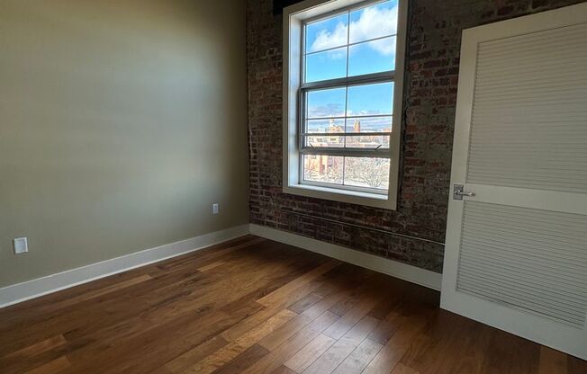 1 bed, 1 bath, 665 sqft, $1,475, Unit 342